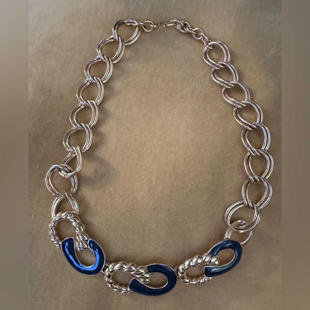 Vintage Monet Chunky Chain Choker Necklace‎ W/ Black Enamel